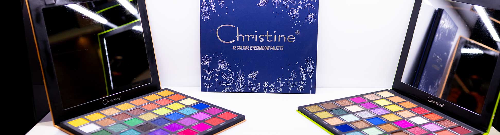 كرستين للمكياج